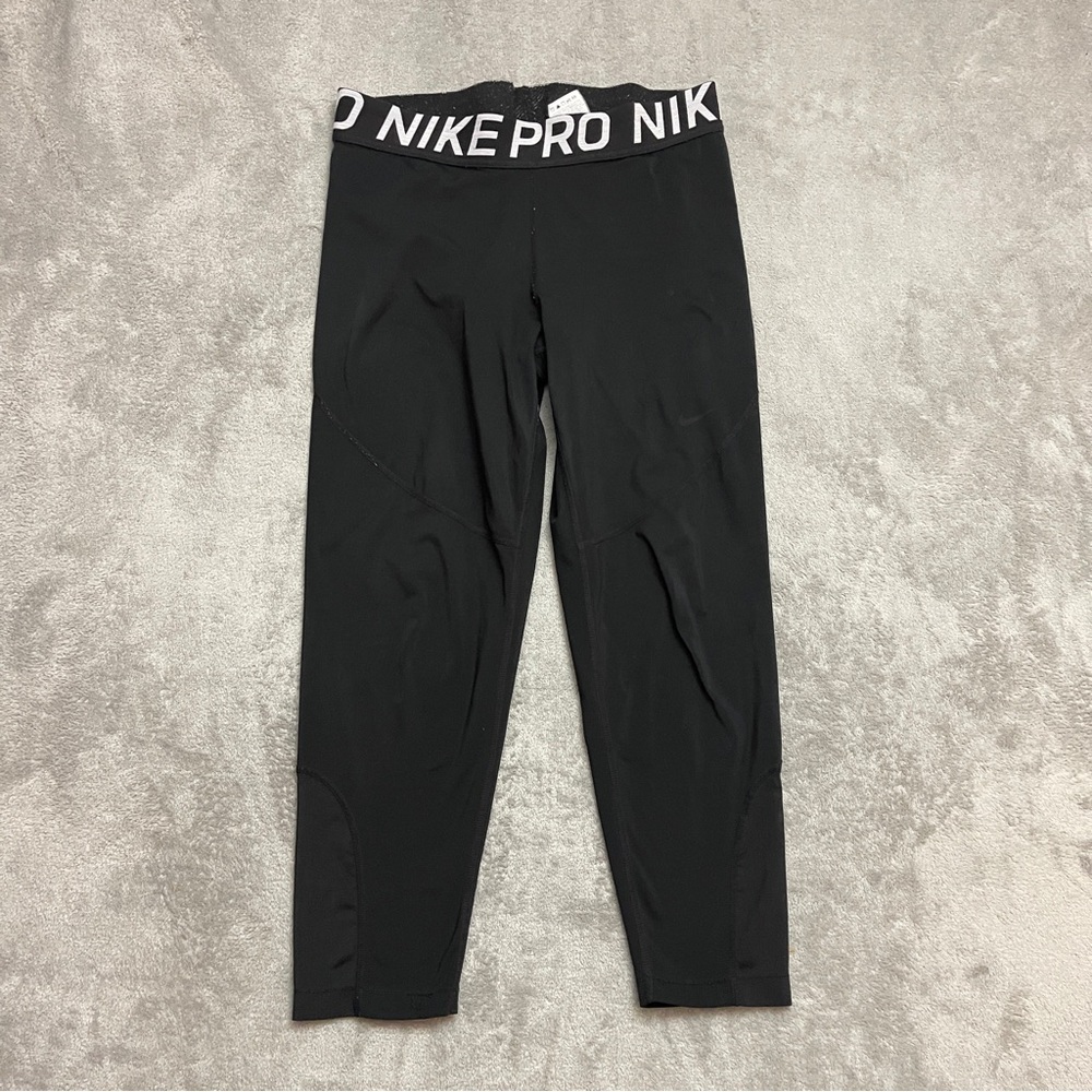 Nike Pro Leggings Ladies XL Black Crop Athletic Training Workout Gym Womens